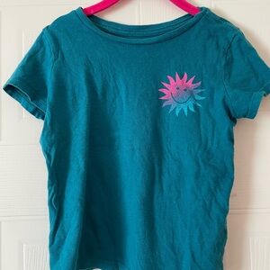 🛍️3 for $12🛍️  Teal Graphic Tee with Sun Design cropped 5T